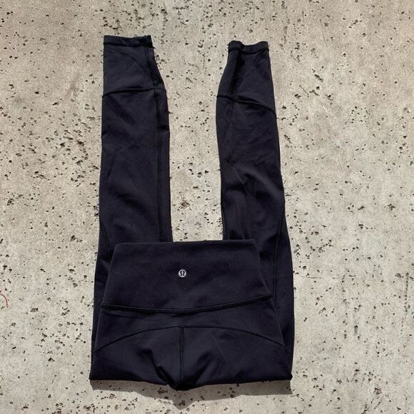 Lululemon In Movement Tight 25" Everlux Athletic Leggings - Picture 1 of 4